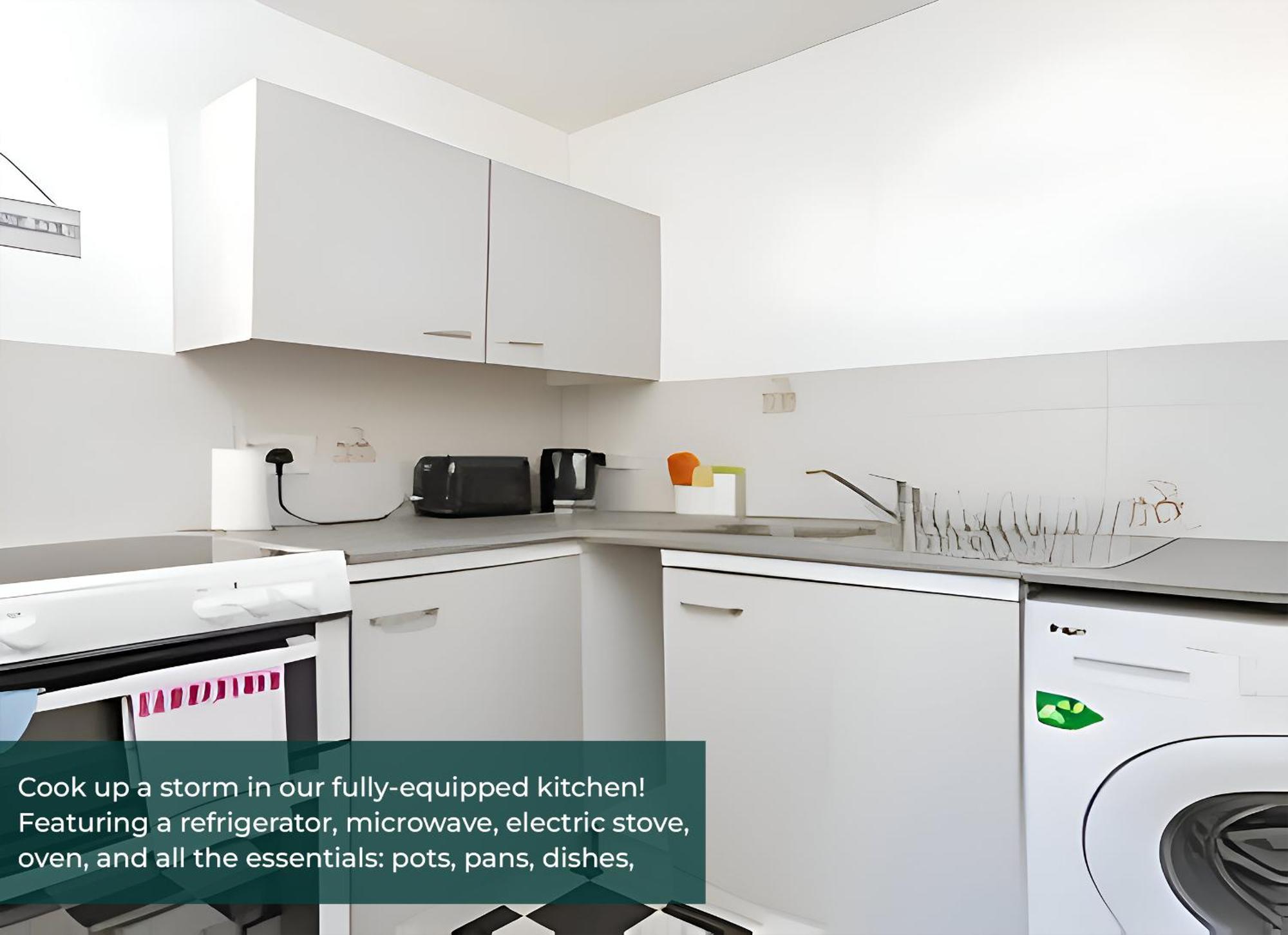 Clarence Suite 1 Bedroom W Free Parking Chatham  Dış mekan fotoğraf